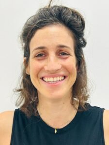 בת בארי תמונת פרופיל. מטפלת רגשית באמצעות אמנויות